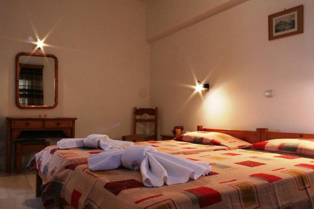 Violetta Aparthotel Íosz Kültér fotó